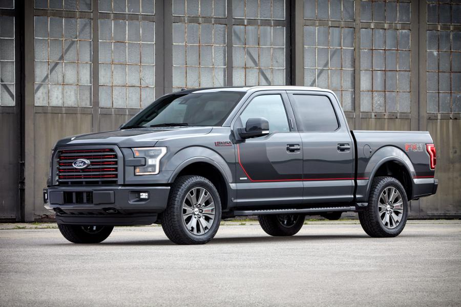  Ford F-150 Lariat Apperance Package 2016 года  (фото 5 из 9)